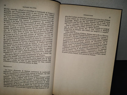 198- Madame Palatine, Princesse Européenne - Dirk Van De Cruysse. Librairie Arthème Fayard, 1988