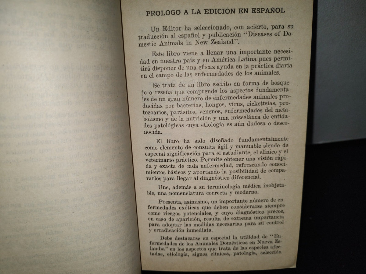 54- Enfermedades De Los Animales Domésticos En Nueva Zelanda - Librería Editorial Juan Ángel Peri