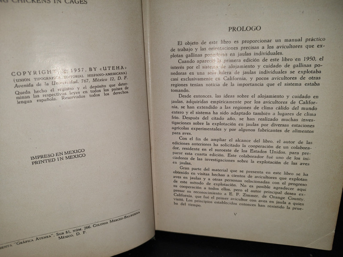 58- Cría De Gallinas En Jalulas - Roland C. Hartman - 1957