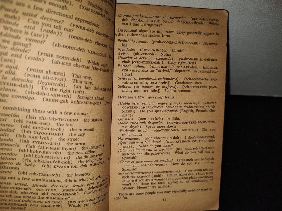 180- Getting Along In Spanish. A Holiday Magazine Language Book - Mario Pei, Eloy Vaquero