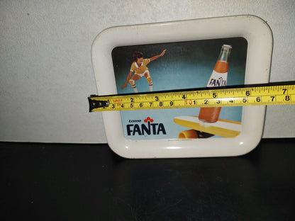 A6- Charola Vintage De Lámina. Fanta - 80'S
