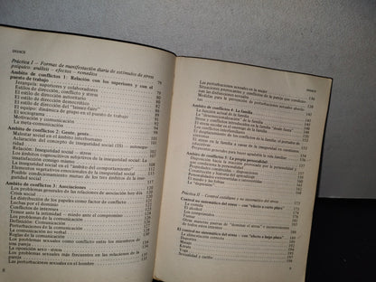 92- Stress Y Conflictos. Métodos De Superación. Entranamiento Psicofisiológico Práctico Para: Directivos, Médicos, Psicólogos, Psiquiatras, Profesores Y Asistentes Sociales - Dr. Günther K. M. Huber - 1980
