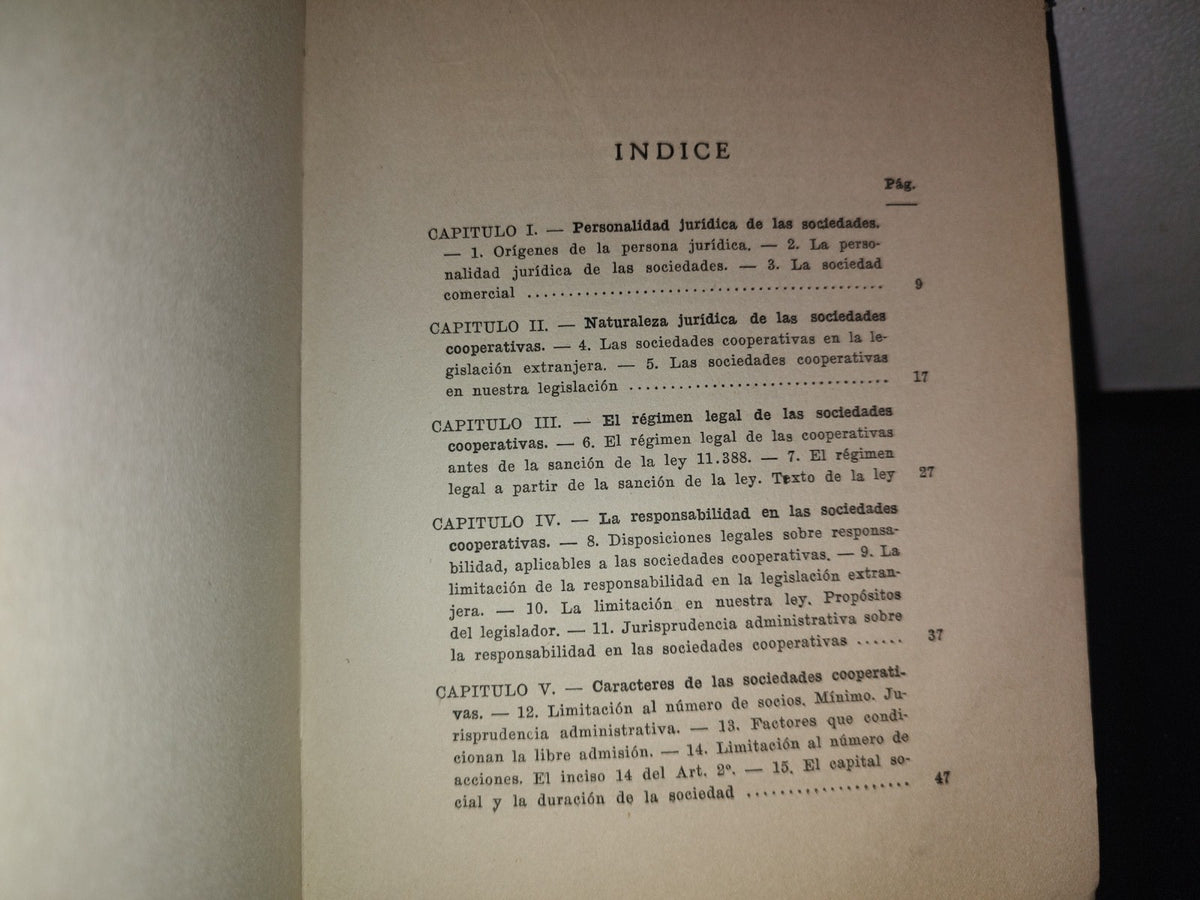 128- Sociedades Cooperativas. (Ley 11.388) - Comentario.  Legislación Comparada Jurisprudencia Comparativa - Federico Rodríguez Gomes - Buenos Aires, Librería Y Casa Editora De Jesús Menéndez, 1935