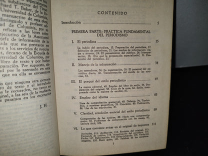 54- El Periodista Profesional. Guía Para El Reportero Moderno - John Honenberg