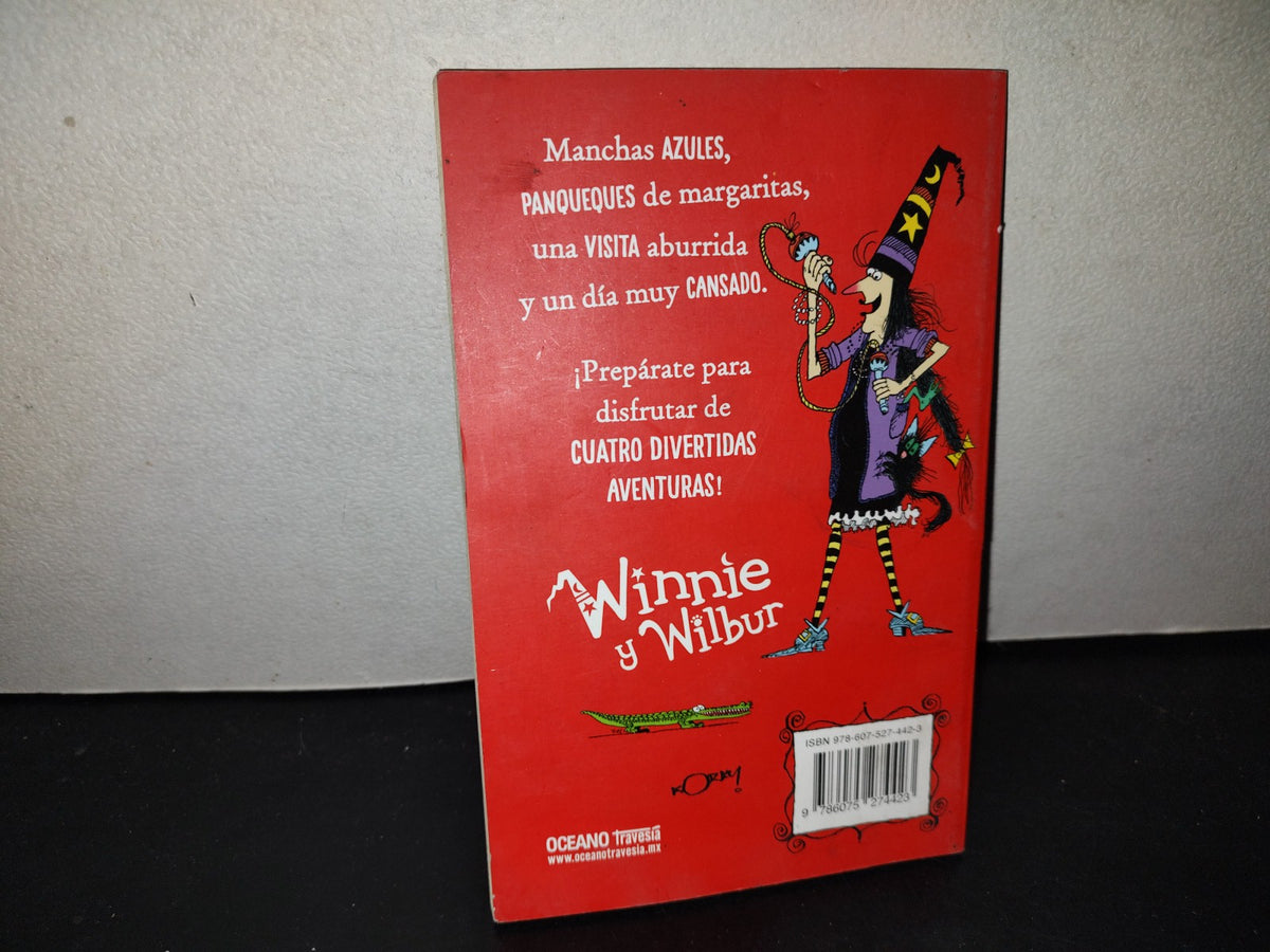 219- Winnie Y Wilbur. Winnie En Forma - Laura Owen & Korky Paul - Primera Edición 2018