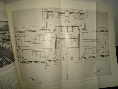 167- Alojamiento Para El Ganado - Santiago Matallana Ventura - Salvat Editores, S. A., 1953
