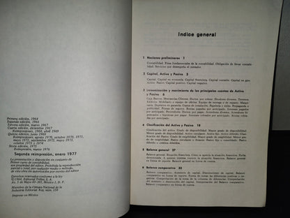 202- Primer Curso De Contabilidad - Elías Lara Flores. Editorial Trillas, 1977