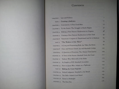 220- The Activist. John Marshall, Marybury V. Madison, And He Myth Of Judical Review - Lawrence Goldstone. Walker & Company. New York - First U.S. Edition 2008