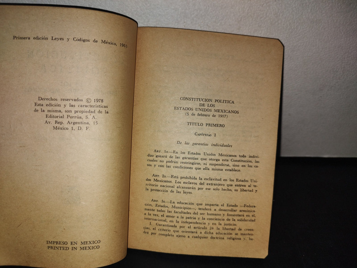 166- Leyes Y Códigos De México. Constitución Política De Los Estados Unidos Mexicanos - 1978