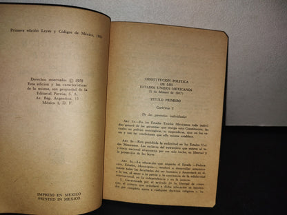 166- Leyes Y Códigos De México. Constitución Política De Los Estados Unidos Mexicanos - 1978