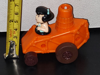 A3- Juguete Vintage De Los Picapiedra. Betty En Carrito - 1992