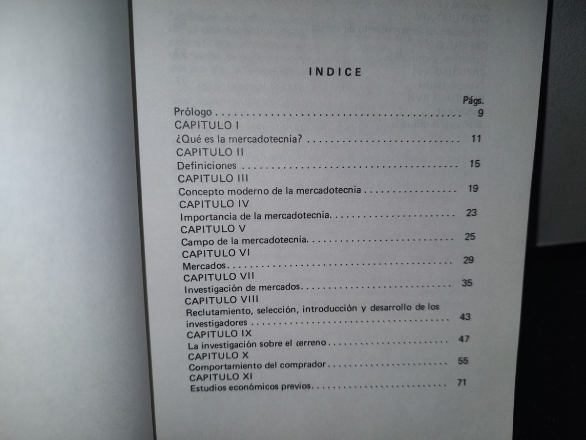 83- Introducción A La Mercadotecnia - J. Benito Blandón Ubeda