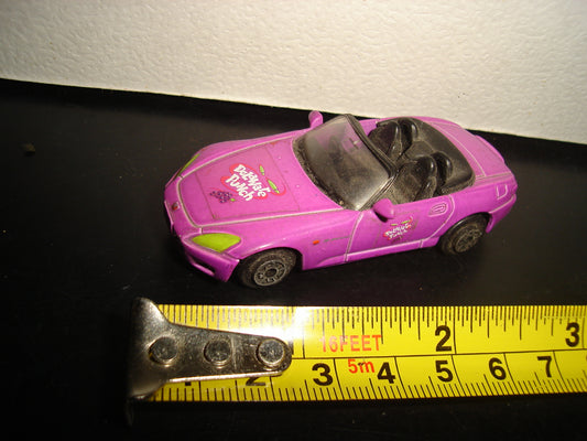 A2- Carrito Con Rotulado De ”Delaware Punch” Marca Welly. Honda S 2000