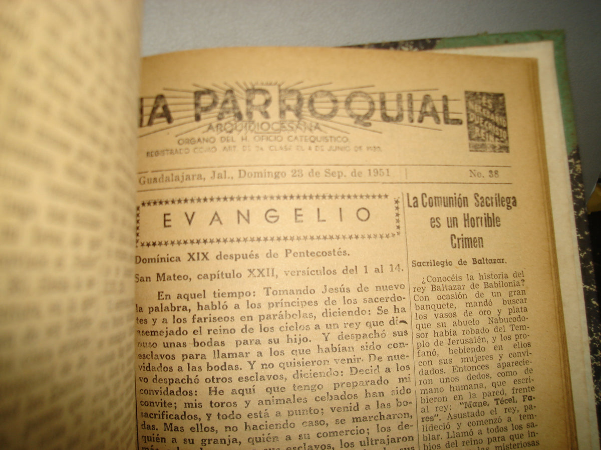 20- Antiguas Hojas Parroquiales Del Año 1951 Encuadernadas