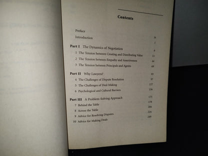 195- Beyond Winning. Negotiating To Create Value In Deals And Disputes - Robert H. Mnookin
