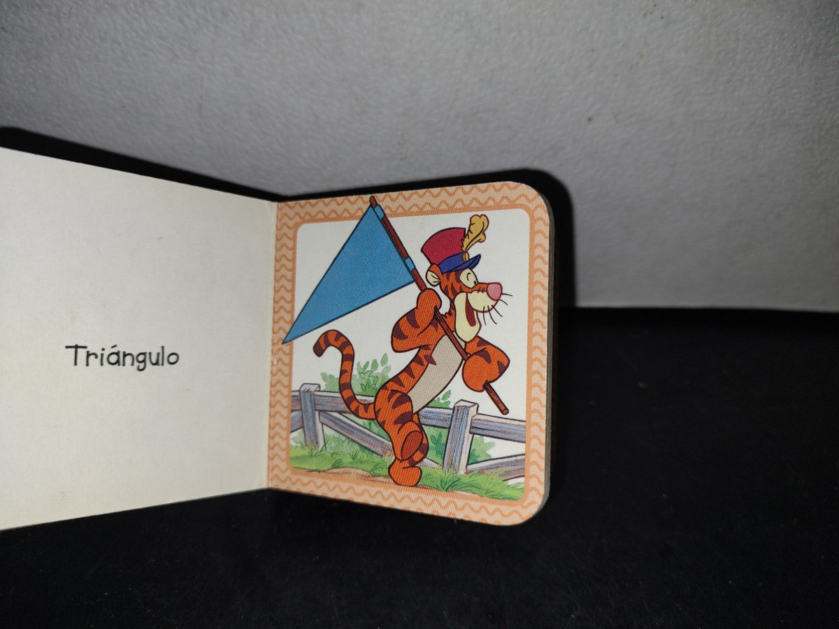212- Mini Libro. Disney Winnie Pooh. Figuras Y Cositas - 2002