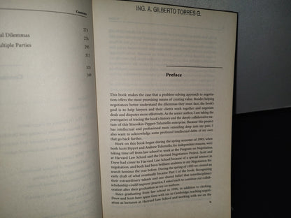 195- Beyond Winning. Negotiating To Create Value In Deals And Disputes - Robert H. Mnookin
