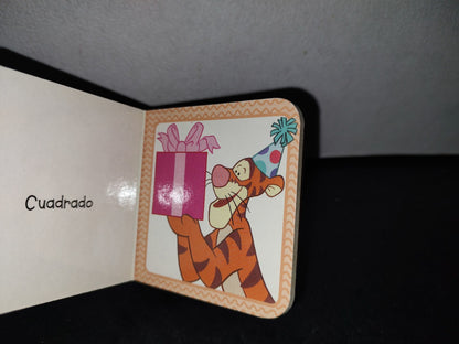 212- Mini Libro. Disney Winnie Pooh. Figuras Y Cositas - 2002