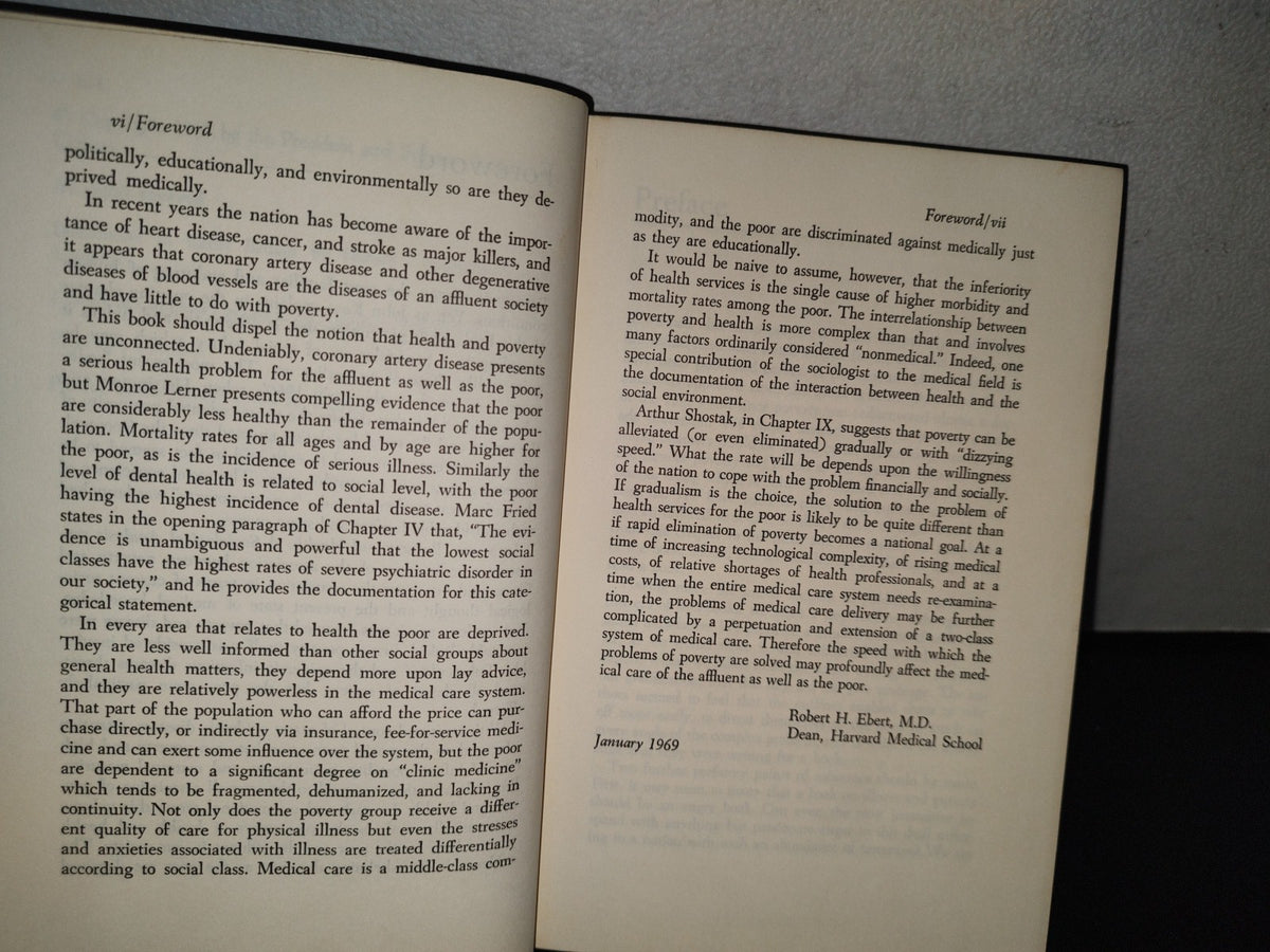 91- Poverty And Health. A Sociological Analysis - Edited By John Kosa, Aaron Antonovsky - 1969