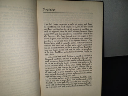 91- Poverty And Health. A Sociological Analysis - Edited By John Kosa, Aaron Antonovsky - 1969