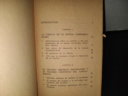 202- La Investigación Científica (En Qué Trabajan Y Sobre Qué Discuten Los Filósofos) I. G Gerásimov