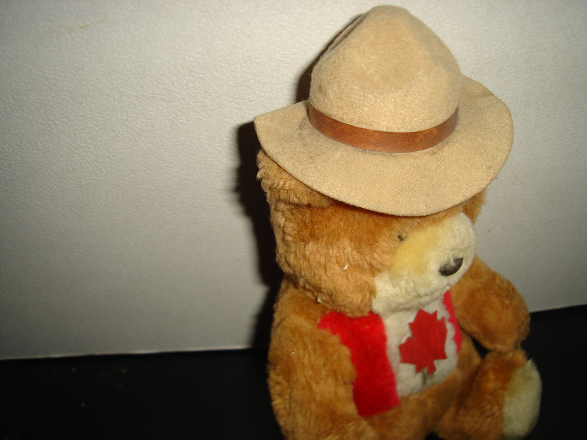 A2- Oso De Peluche Original, Mighty Star. Canadian Mounted Bear - 90's