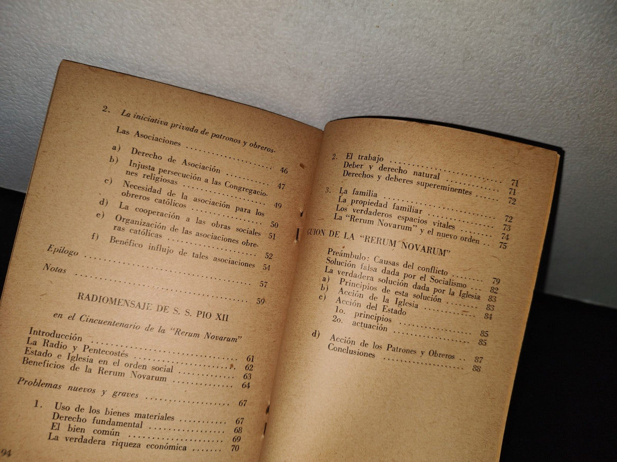 195- Documentos Pontificios. Rerum Novarum. De S. S. León Xiii. Sobre La Cuestión Obrera - 1972