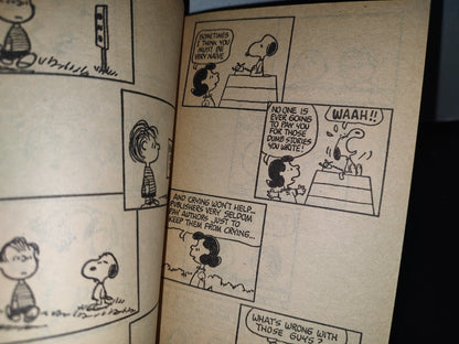 92- It'S Showtime, Snoopy - Charles M. Schulz - 1975