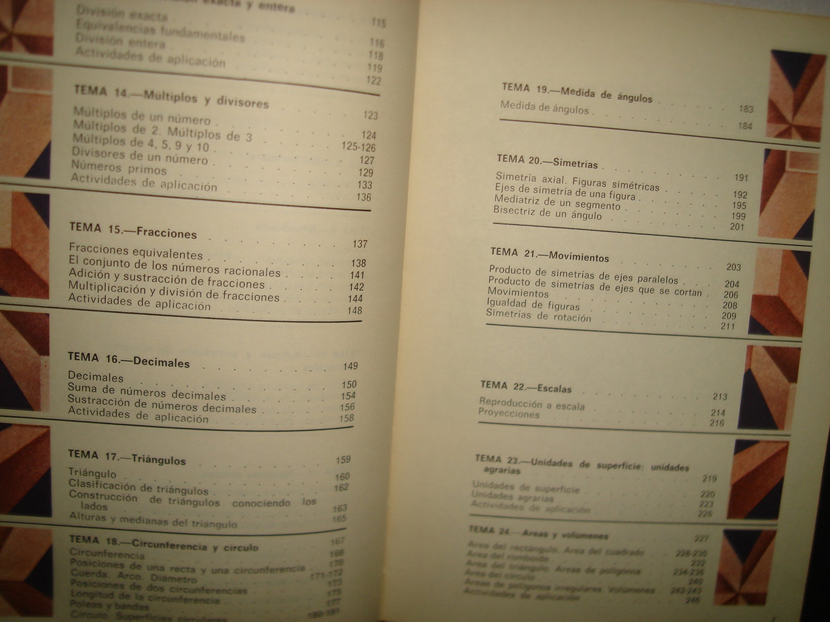 24- Matemática 6. Libro De Trabajo - Santillana - The Beatles - 80'S