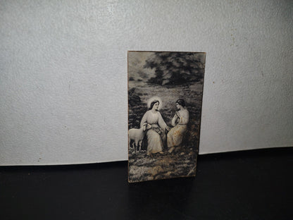 A10C1-2- Antigua Estampa. Virgen Con Cordero Y El Niño Jesús En Santa Serenidad - 1935