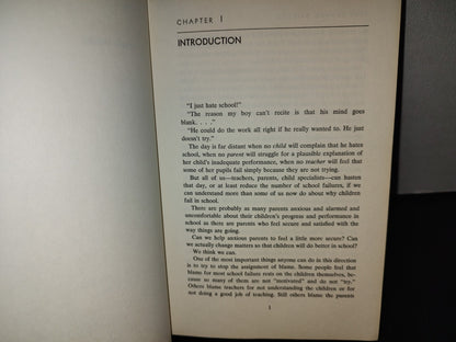 153- Stop School Failure - Louise Bates Ame - Harper & Row, Publishers - First Edition 1972