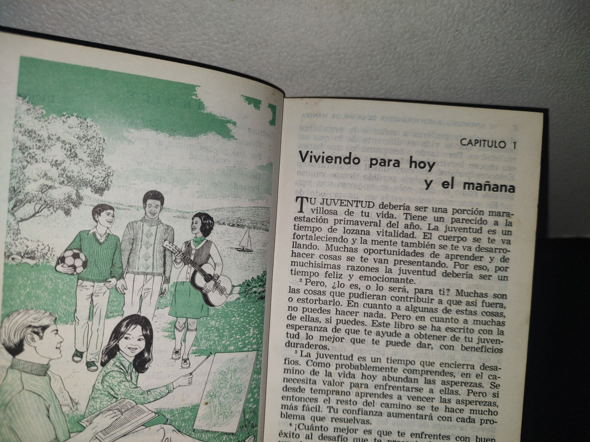 101- Tu Juventud. Aprovechándola De La Mejor Manera - Watchtower 1989