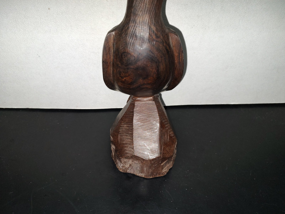 A5- Figura Tallada En Madera Palo Fierro. Águila Sobre Tronco - 90'S