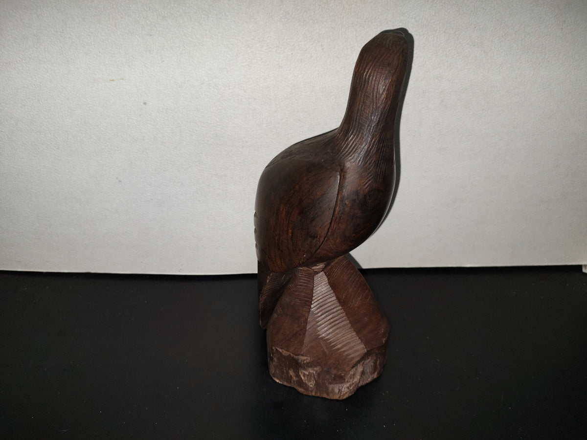 A5- Figura Tallada En Madera Palo Fierro. Águila Sobre Tronco - 90'S