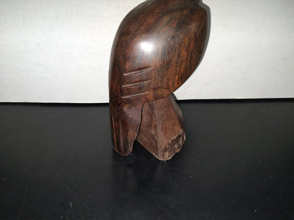 A5- Figura Tallada En Madera Palo Fierro. Águila Sobre Tronco - 90'S