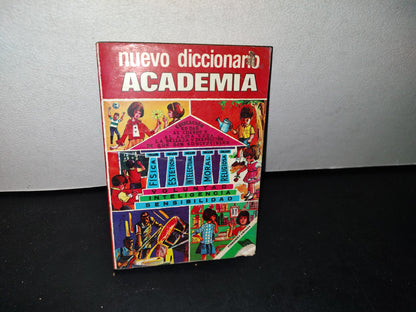 179- Nuevo Diccionario Academia - Fernández Editores - 1989