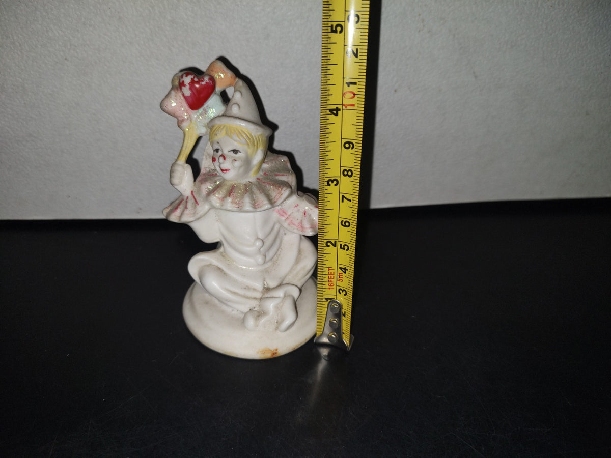 A3- Figura De Porcelana. Payaso Sentado Con Globos - 80'S