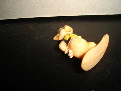 A2- Figura Disney De Los Tres Cochinitos: Violinista. De Cajita Sonric'S - 90'S