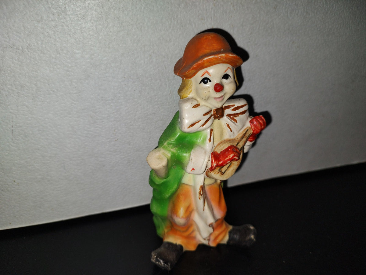 A5- Figura De Resina: Payaso Tocando Instrumento Musical - 90'S