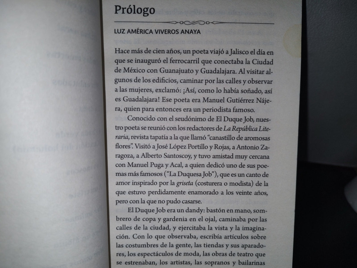 98- Manuel Gutiérrez Nájera. Poesía Selecta - Editorial Universitaria - Primera Edición 2017