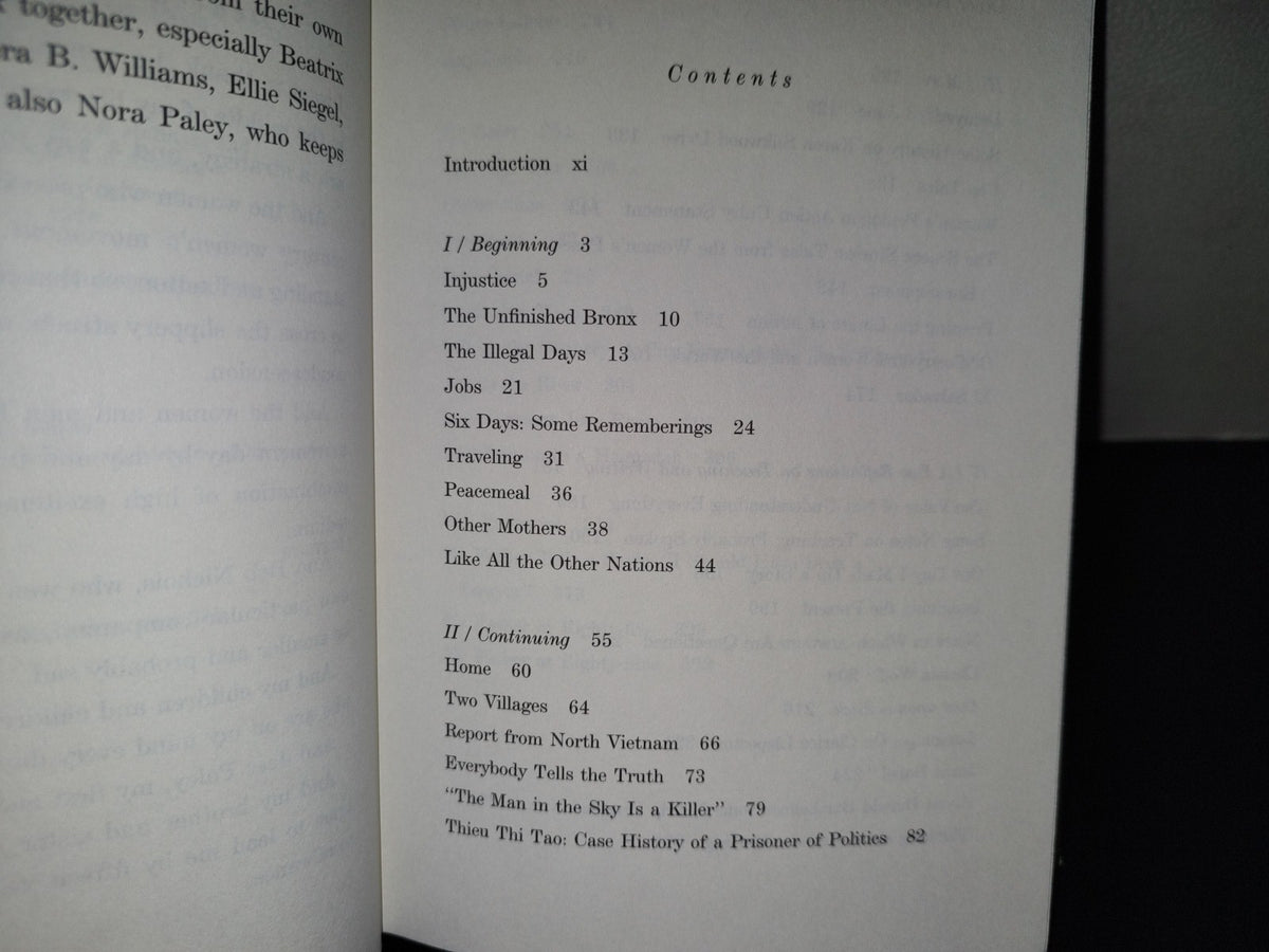 220- Just As I Thought - Grace Paley - Farrar, Straus And Giroux - First Edition 1998