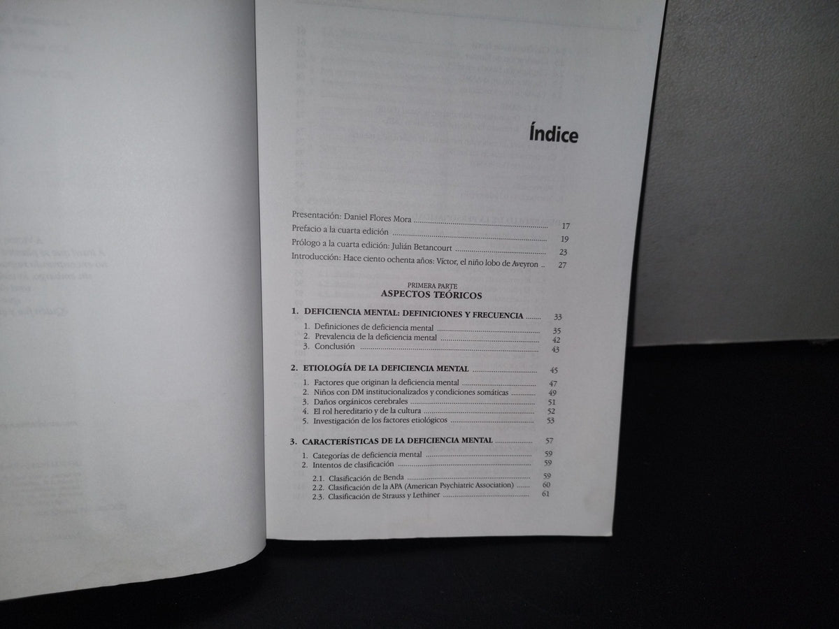 100- Deficiencia Mental. Aspectos Teóricos Y Tratamientos - Celedonio Castanedo - 1999