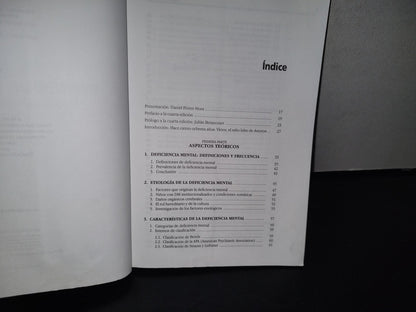 100- Deficiencia Mental. Aspectos Teóricos Y Tratamientos - Celedonio Castanedo - 1999