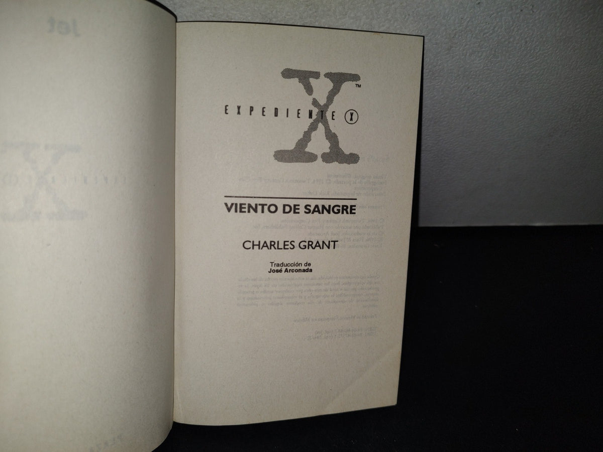 91- Expediente X. Viento De Sangre - Charles Grant - 1996