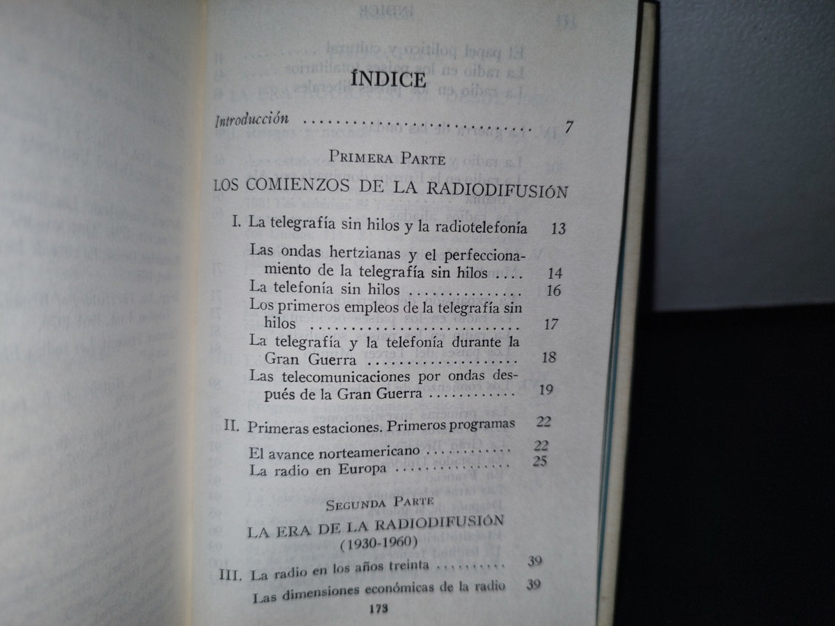188- Historia De La Radio Y La Televisión - Pierre Albert Y Andre-Jean Tudesq - 1A. Ed. 1982