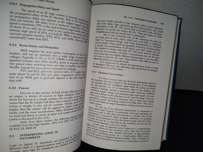 89- Logic Designer'S Manual - John D. Lenk - Reston Publishing Company