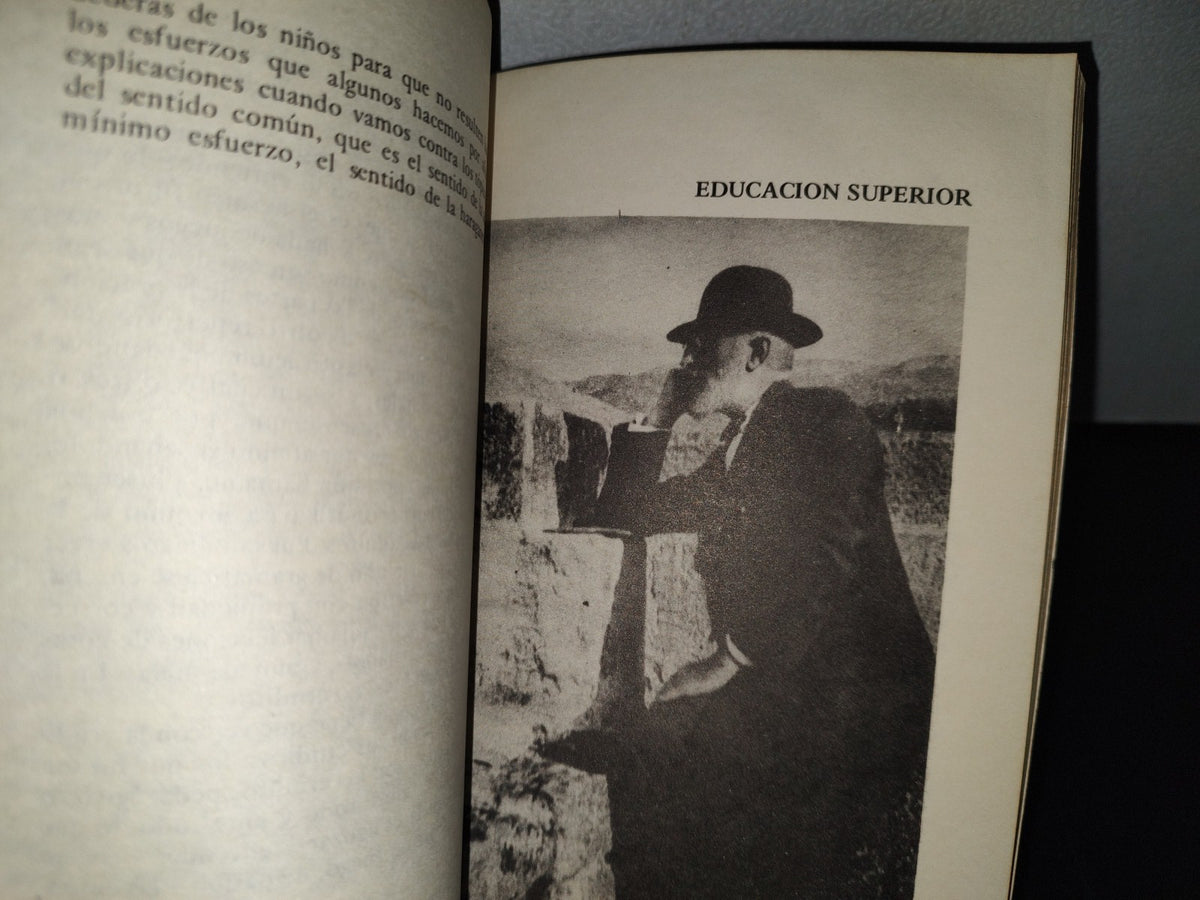 180- Unamuno Y La Educación. Antología De Mauricio Robert Díaz - Primera Edición 1985