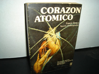 21- Corazón Atómico - Eugene Dong Y Spyros Andreopoulos
