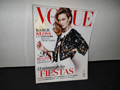 179- Revista Vogue. Karlie Kloss - Diciembre 2015