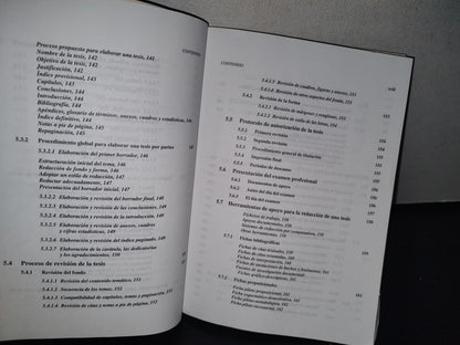 30- Cómo Elaborar Y Asesorar Una Investigación De Tesis - Carlos Muñoz Razo